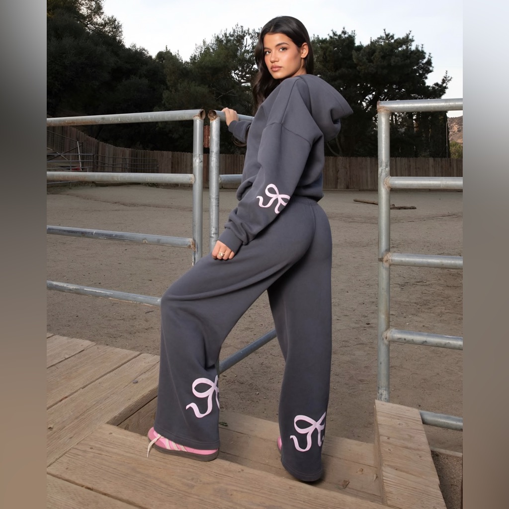 New Two Piece Outfits Bow Graphic Print Hoodie & Sweatpants Set